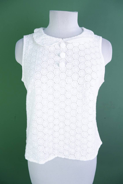 Блузка Evrika красивая, визуально на 50 размер