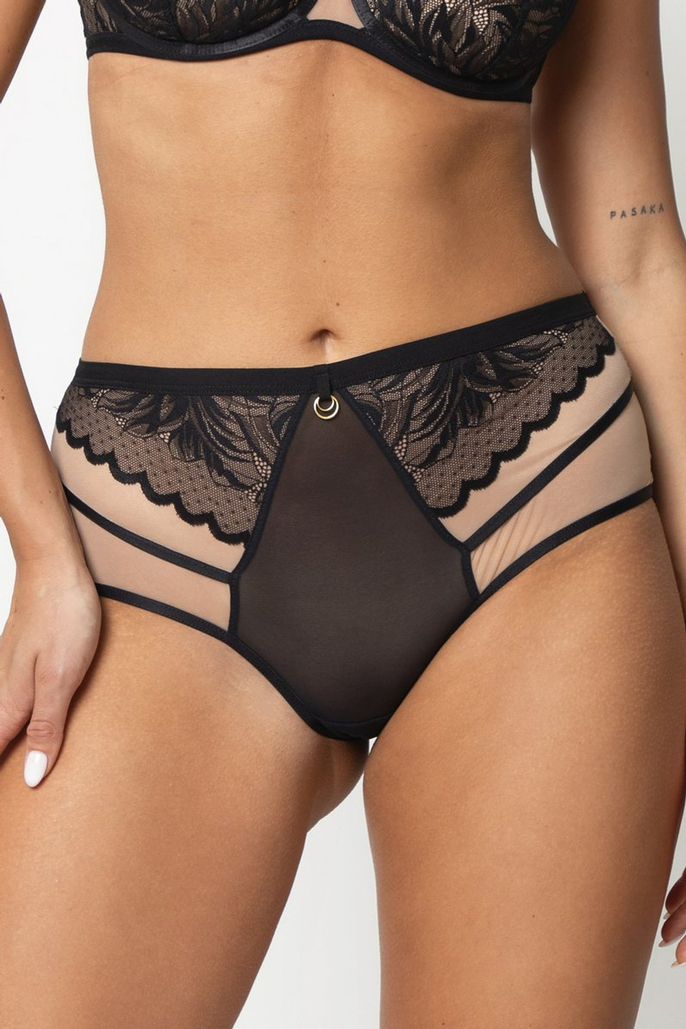 ELZA Трусы бразильяно