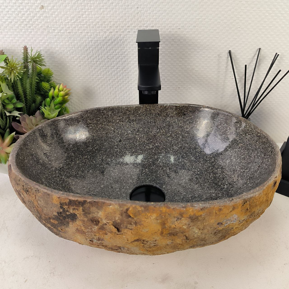 Раковина из речного камня RS-65071 44*33*16 0861