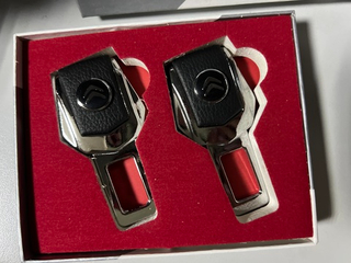 Заглушка ремня безопасности НАБОР "СИТРОЭН" (кт2шт) 104-CN