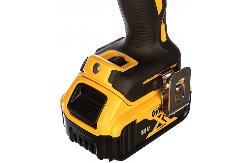 Аккумуляторный шуруповерт DeWalt DCD996P2