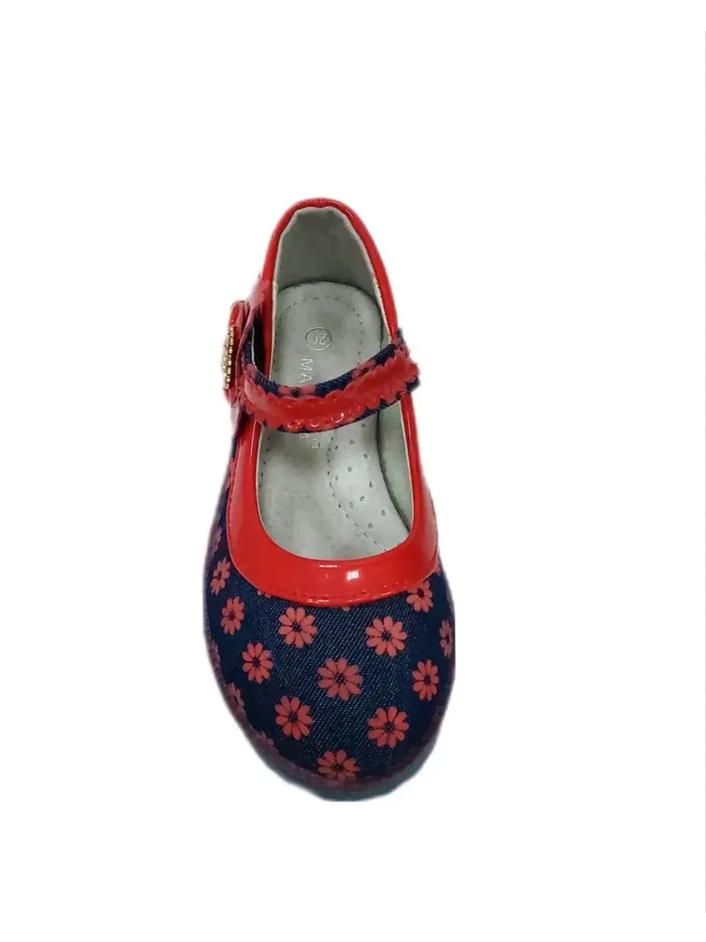 Туфли для девочки закрытые для садика.