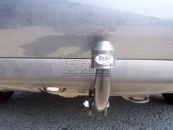 Фаркоп оцинкованный Galia A036A для Audi A4 2000-2007, VW Passat 1996-2005(паспорт и сертификат в комплекте)(без электрики)
