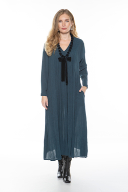 ОЖЕРЕЛЬЕ ИЗ БАРХАТА