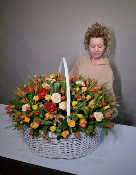 Корзина "Хрустящие тюльпаны"