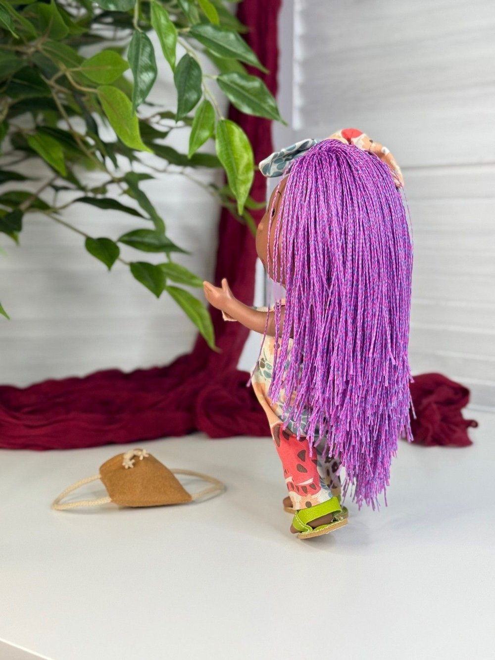 Кукла Nines виниловая 23см Little Mia (3157K1)