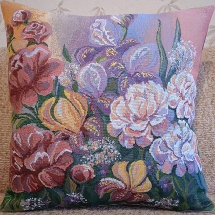 Гобеленовая наволочка "D. ПИОН БУКЕТ", Россия.