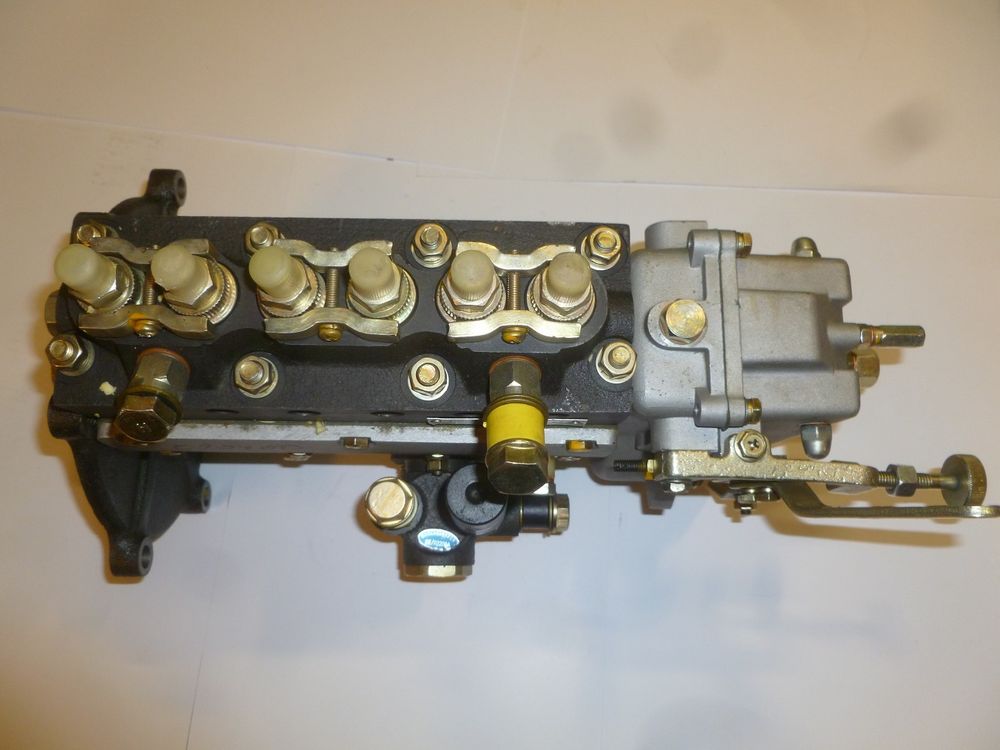 Насос топливный высокого давления Ricardo R6105AZLDS1; TDK 110 6LT/Fuel Injection Pump