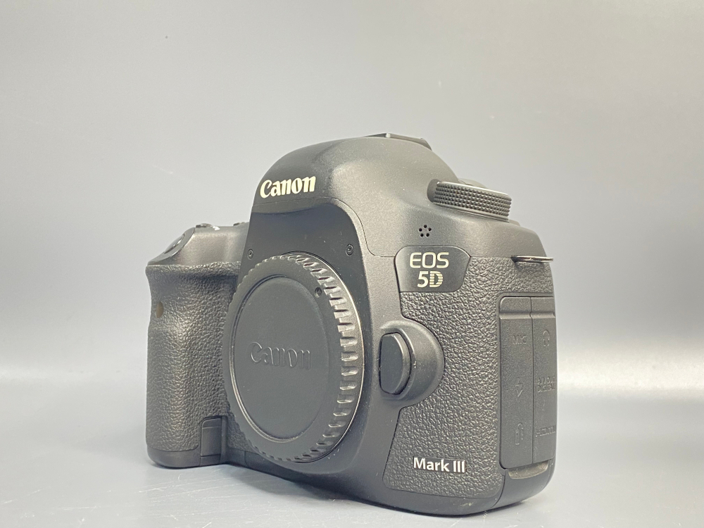 Canon EOS 5D Mark III