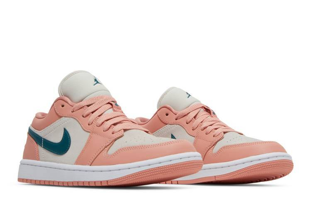 Кроссовки Jordan Air Jordan 1 Low "Light Madder Root" (Женская размерная сетка)