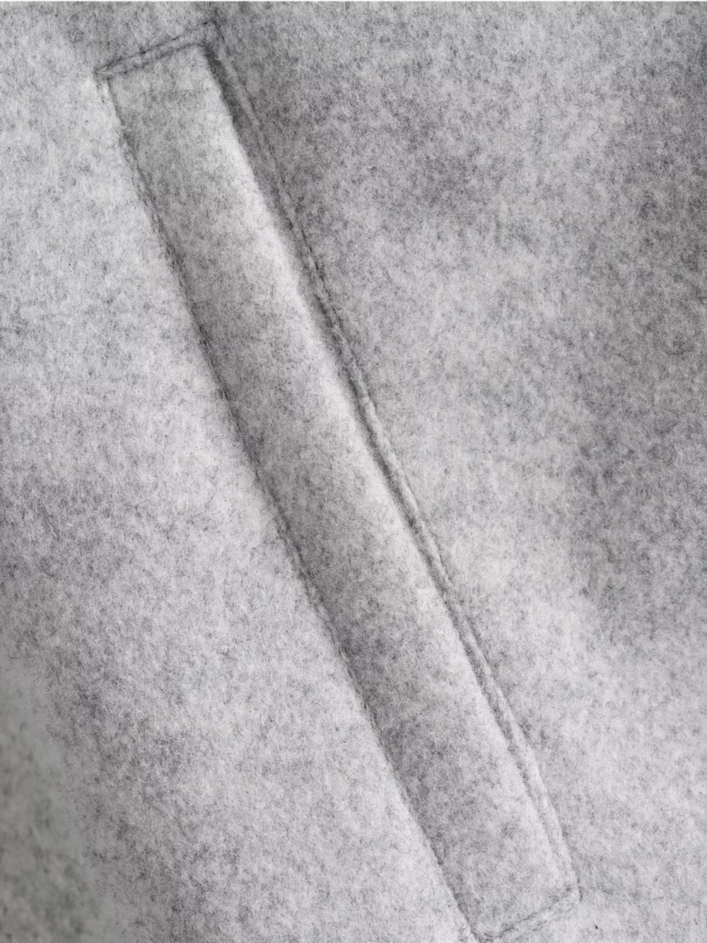 Куртка-бомбер оверсайз