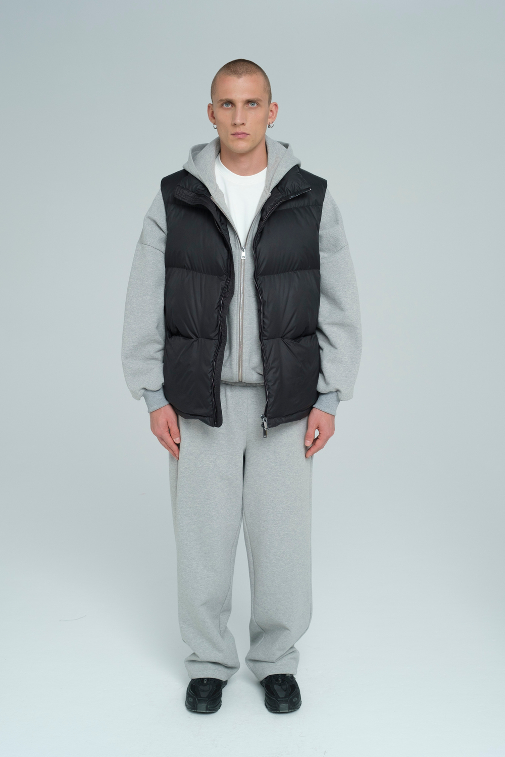 Жилет пуховый | black