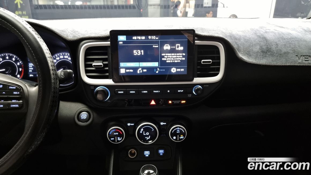 Hyundai Venue 1.6 Fluxe (09.2019)