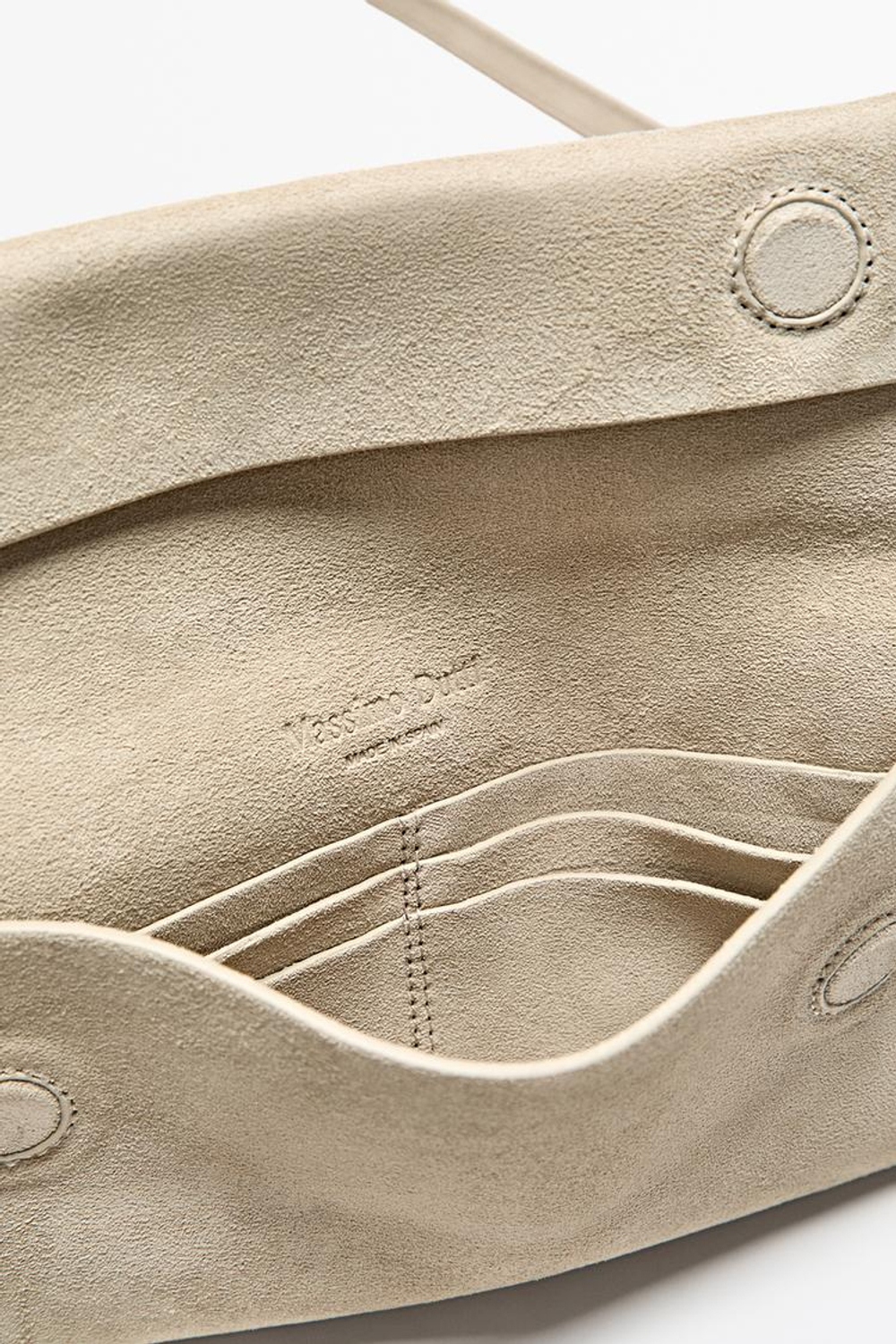 Massimo Dutti Сумка через плечо из замшевой кожи, экрю