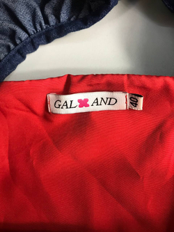 Платье Galxand джинсовое, маркировка М, визуально на 44 размер, новое