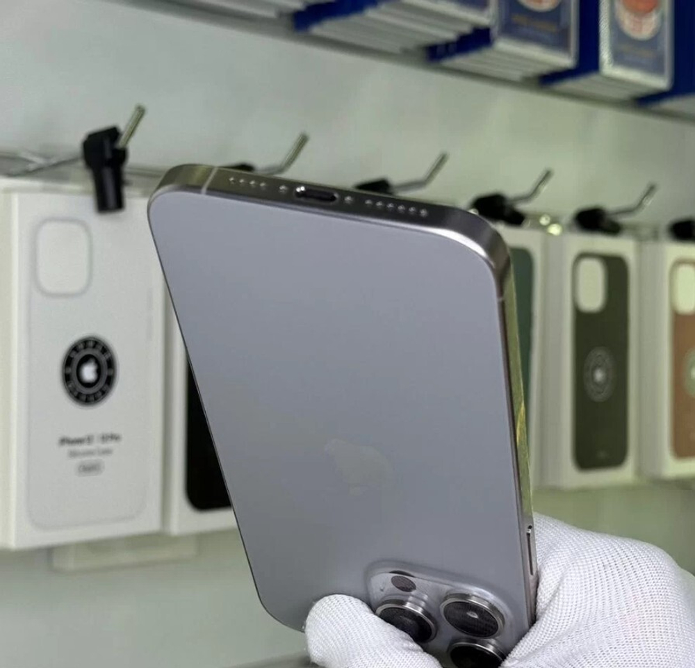 iPhone 15 Pro Max, 256 ГБ б/у
