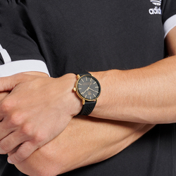 Adidas Originals Wrist Watch Quartz Movement Silicone Strap 38mm Black Dial Unisex