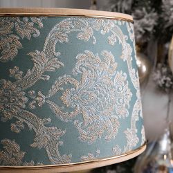 Настольная лампа Флер де Лис Айври с абажуром Тюссо Vatican (Ватикан) Аквамарин