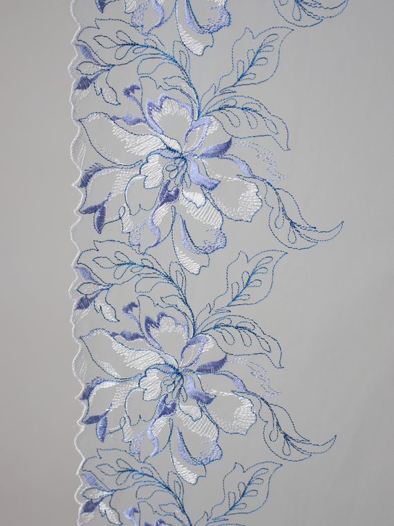 05-168 ОПТ Вышивка на неэл. сетке 21 см, голубой/св.серый/синий (правая)