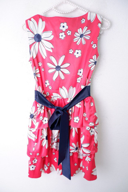 Платье с цветочным принтом 42-44 размер