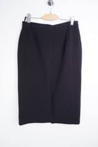 Юбка прямого кроя, визуально на 50 размер