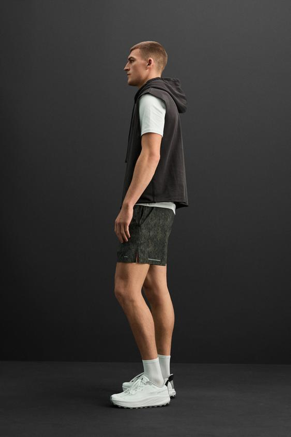 ZARA ШОРТЫ С АНИМАЛИСТИЧНЫМ ПРИНТОМ, ОТТЕНКИ ЗЕЛЕНОГО