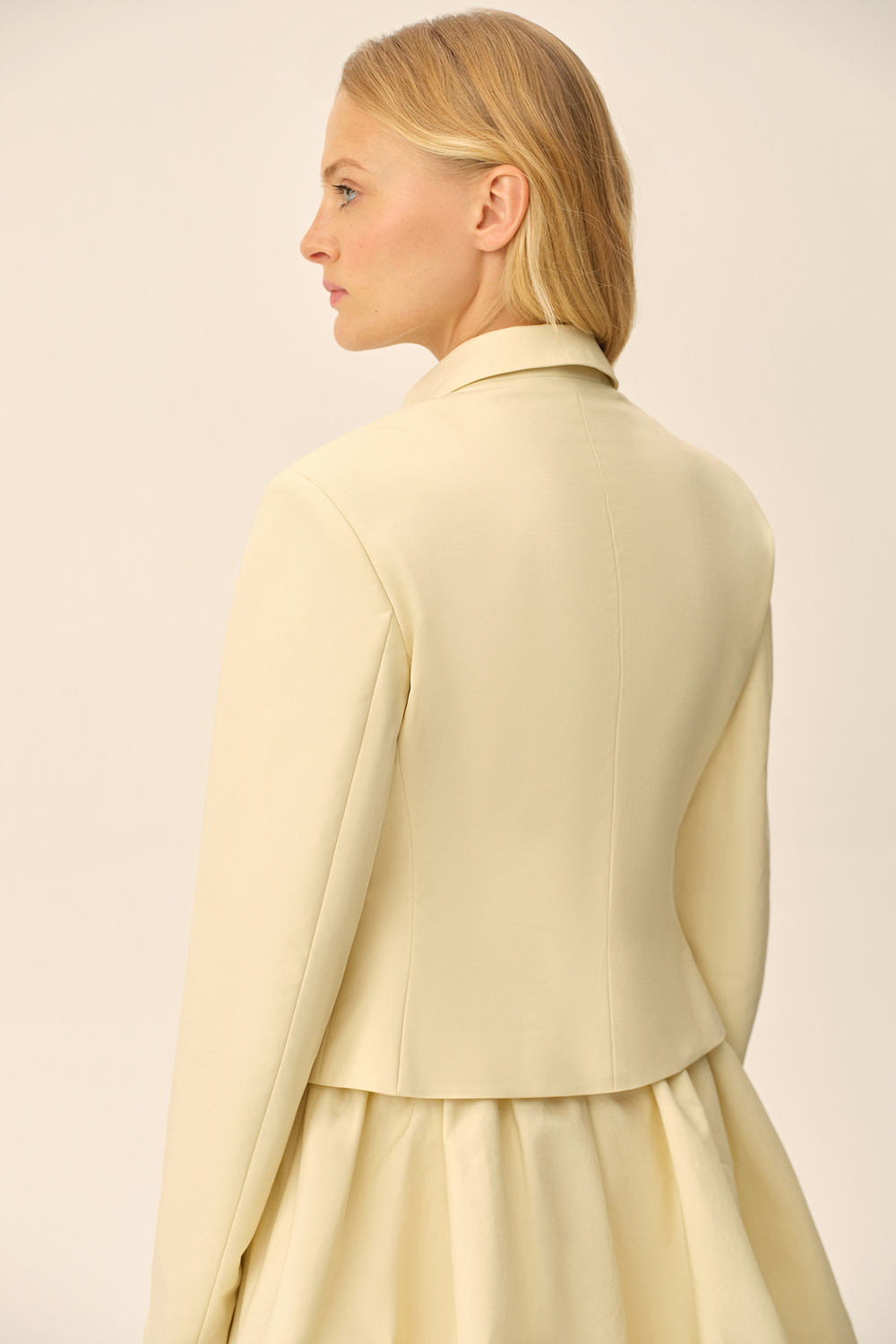 Жакет укороченный ((Baby Doll cotton edition)), сливочный