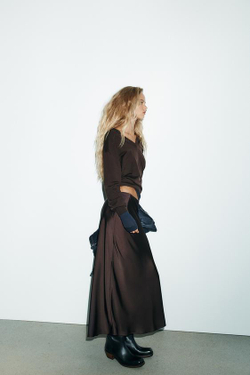 ZARA АТЛАСНАЯ ЮБКА МИДИ, ТЕМНО-БАКЛАЖАНОВЫЙ