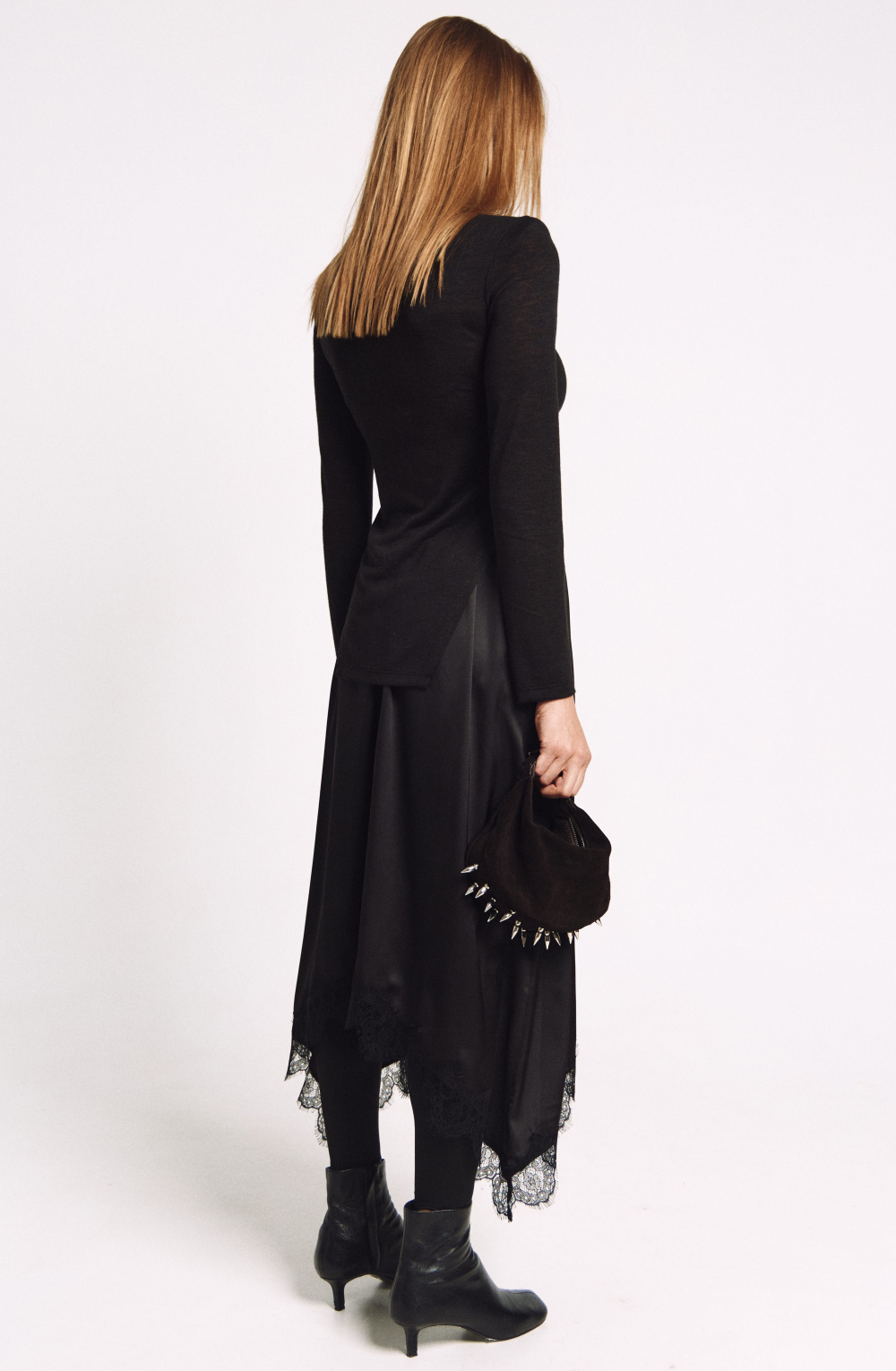 Юбка фигурная с кружевом 1246 черный