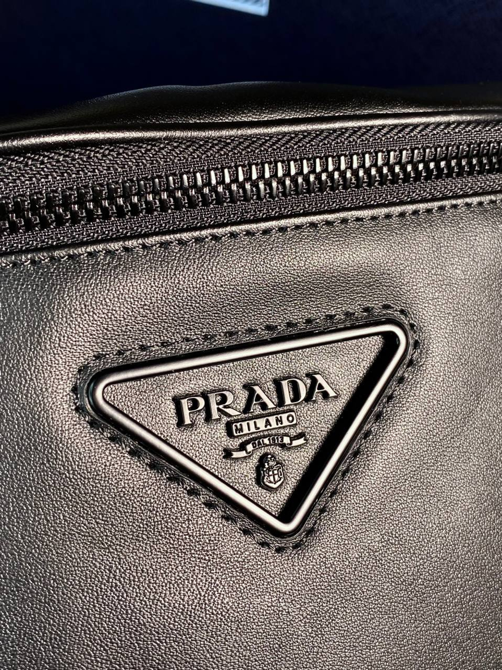 Сумка поясная Prada