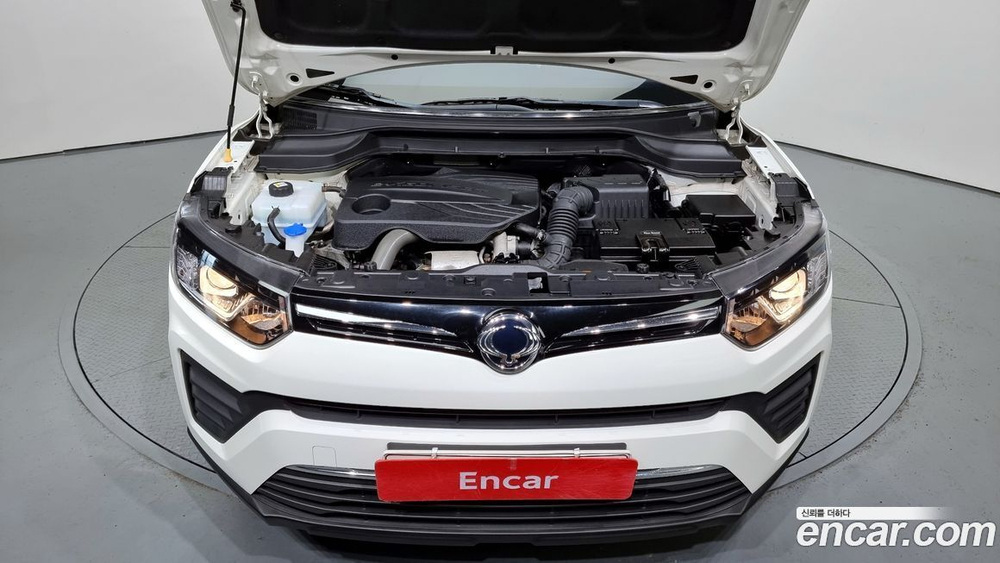 KG Mobility (Ssangyong) Very New Tivoli Бензин 1.5 2WD (10.2019)