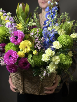 Цветы в корзине «Дофамин»