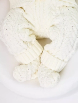 вязаный костюм для новорожденных