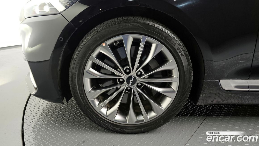 Kia The New K9 (Quoris/K900) 2 Generation 3.3 T-GDI AWD (01.2023)