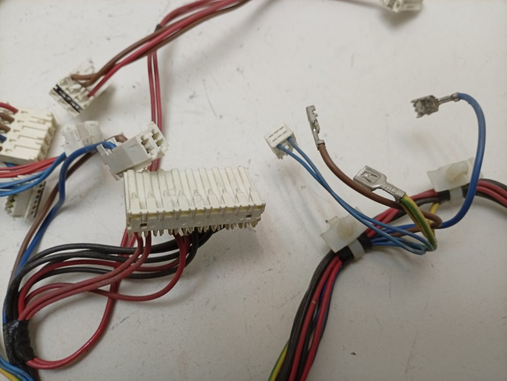 RST602 кт66 Комплект проводов для стиральной машины Hotpoint-Ariston RST602 б/у