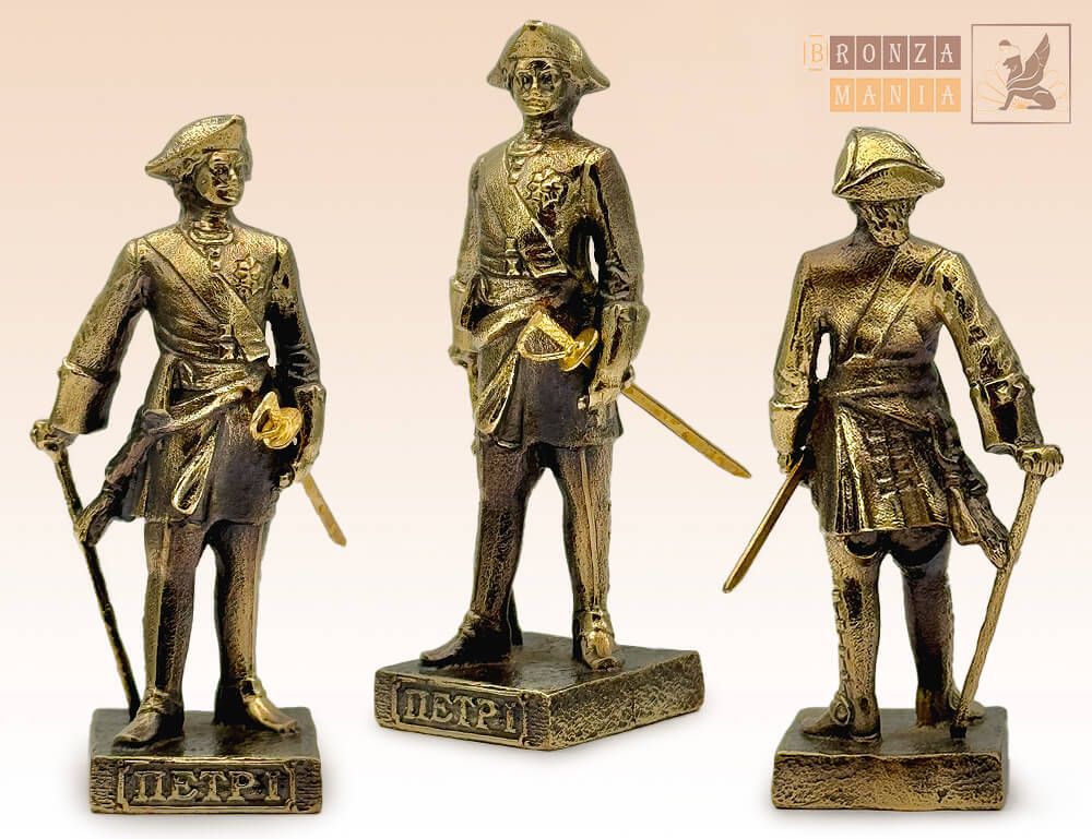 фигурка Петр 1 - высота 8,5 см.