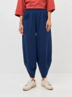 Брюки бананы трикотажные индиго