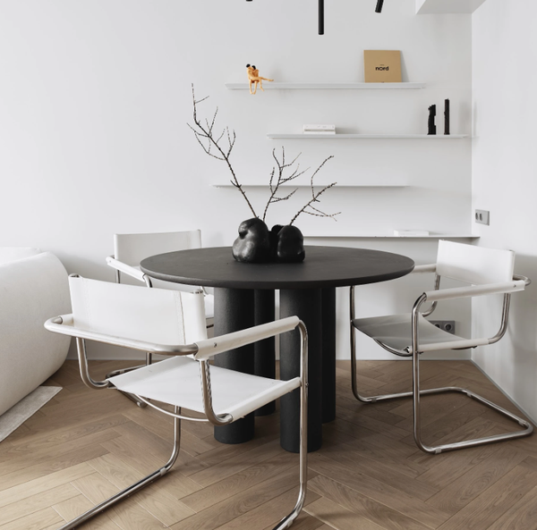 Небольшая квартира дизайнера бюро NORD в журнале INTERIOR+DESIGN