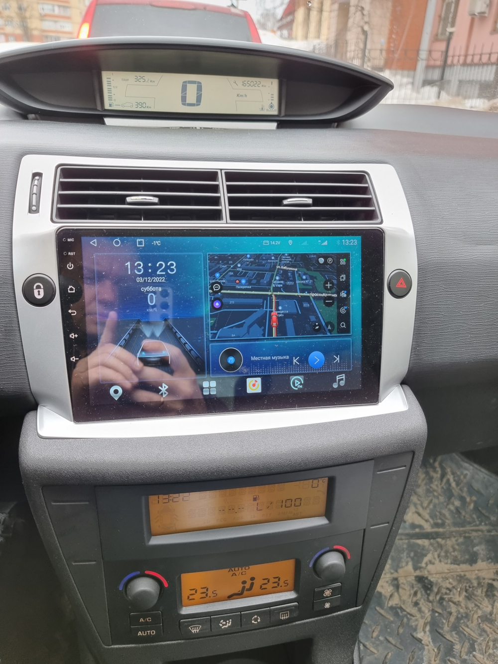 Магнитола для Citroen C4 2004-2011 - Carmedia OL-9932 IPS, Android 10, 8 ядер (TS18), 4G SIM-слот