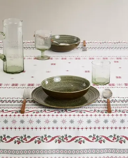 ZARA HOME ХЛОПКОВАЯ СКАТЕРТЬ С ВЫШИВКОЙ