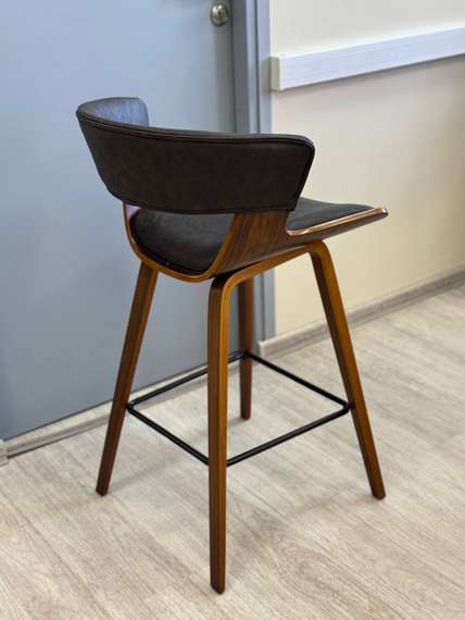 Полубарный стул Krone коричневый