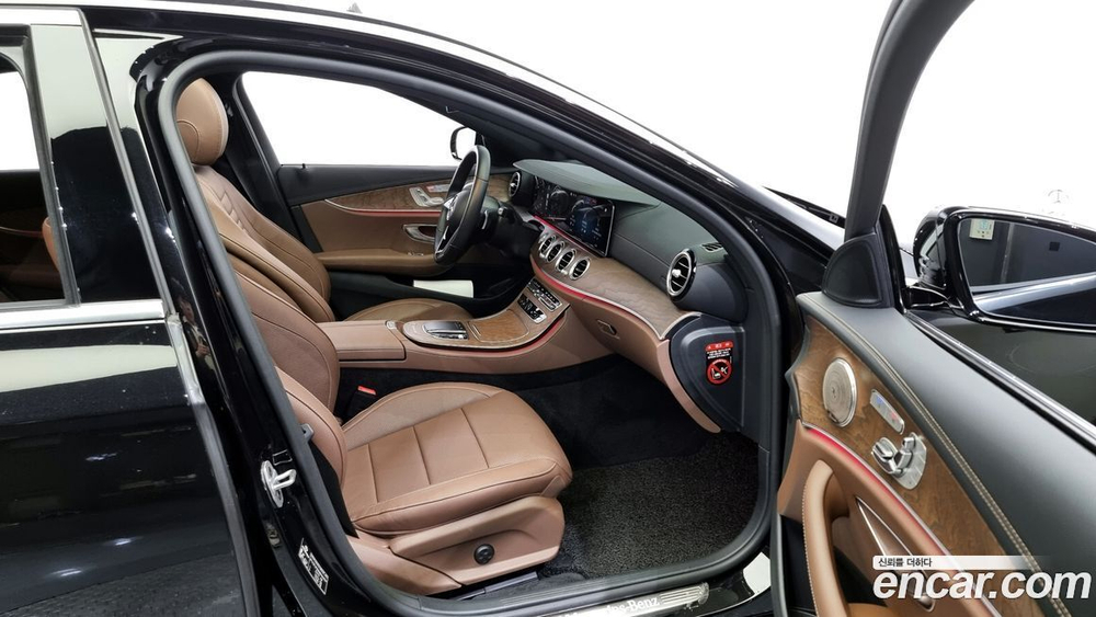 Mercedes-Benz E-Class W213 E250 Exclusive (05.2022)