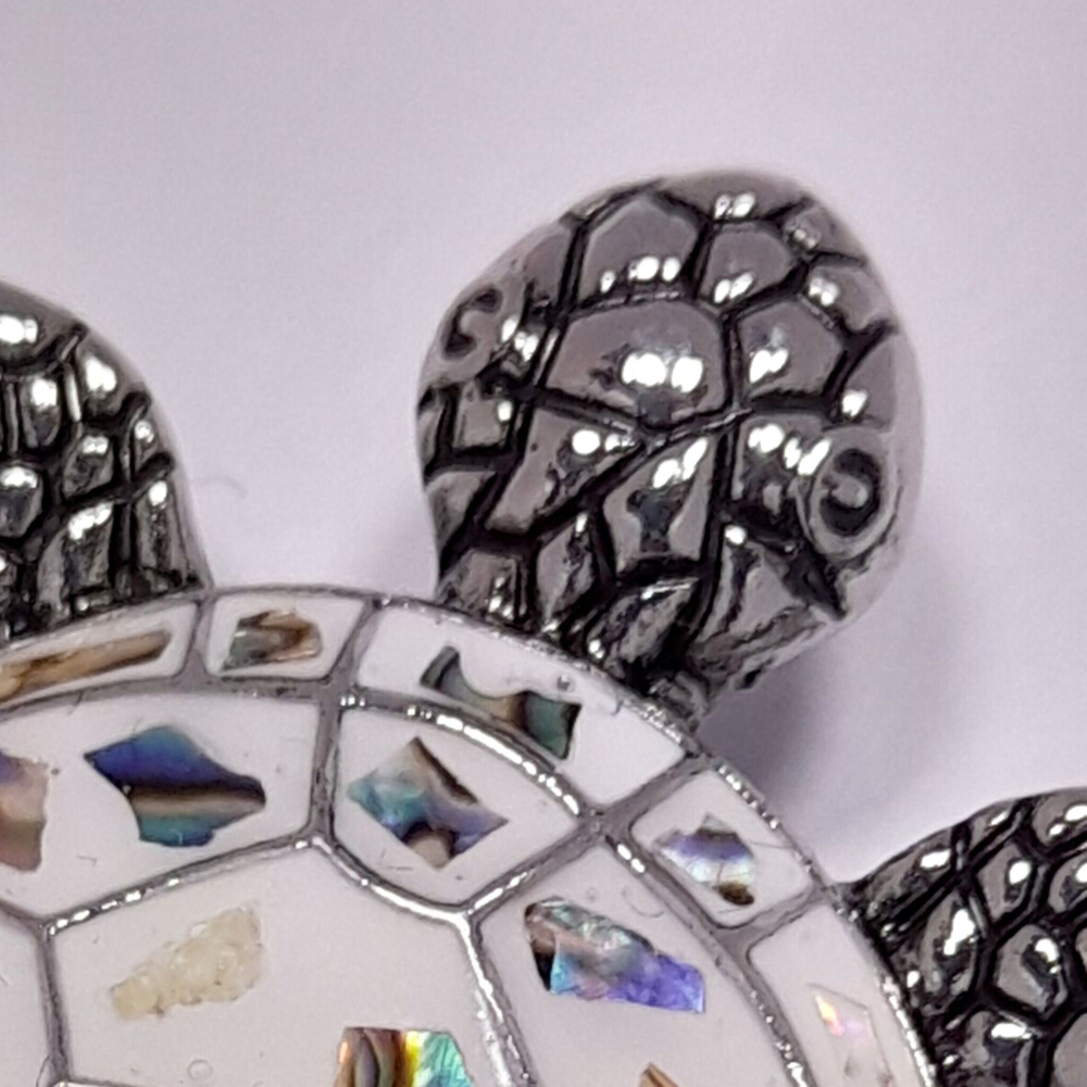 Брошь "Черепаха белая"