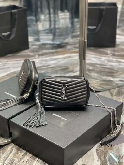 Yves Saint Laurent Lou Camera Bag 18 cm