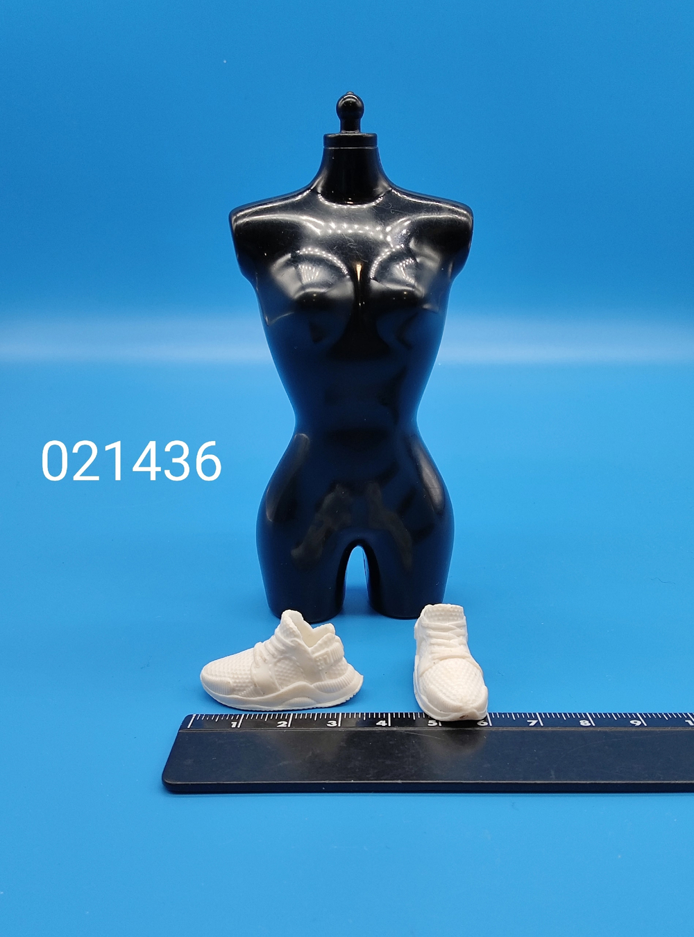 Обувь для куклы Барби 021436