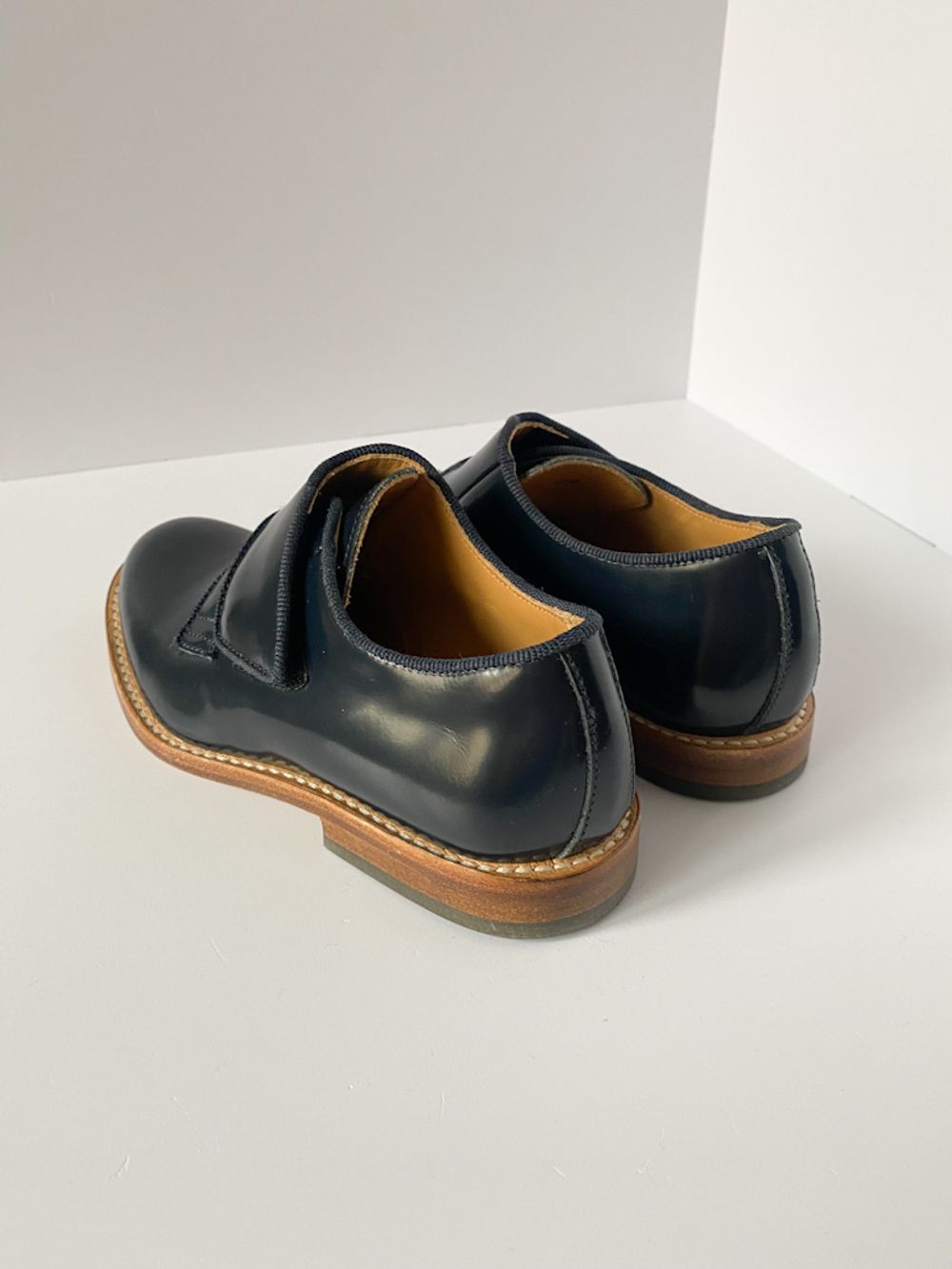 Новые кожаные туфли Gallucci, 29