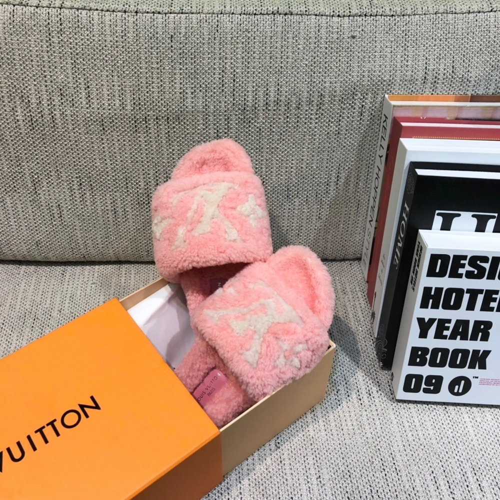 Louis Vuitton Paseo Flat Comfort Mule