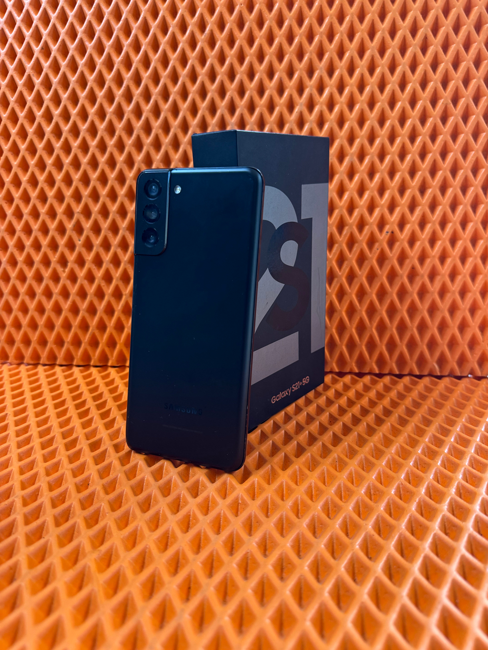 Смартфон Samsung Galaxy S21 5G 8/256