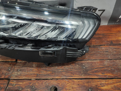 Фара левая LED Geely Tugella 19-нв Б/У Оригинал 7051026800