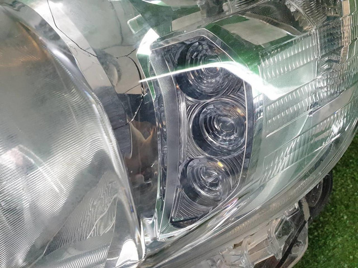 Фара левая Toyota Land Cruiser Prado 150 (2017-н.в.) галоген